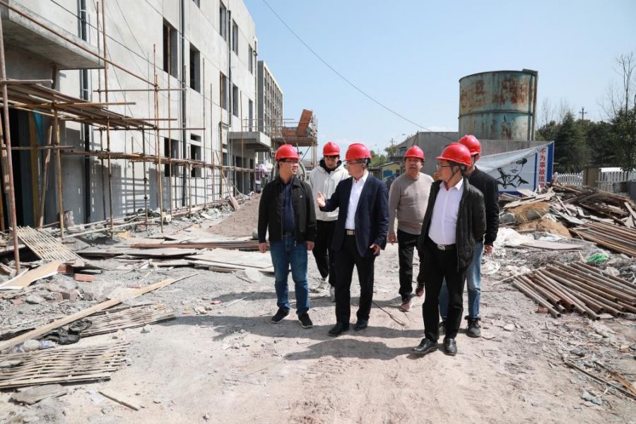 1652694949159279mkcY.jpg 1.jpg